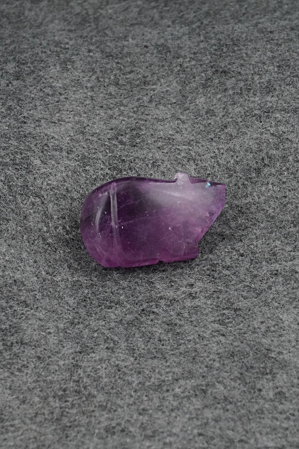 Bear Zuni Fetish Carving - Abby Quam Panteah