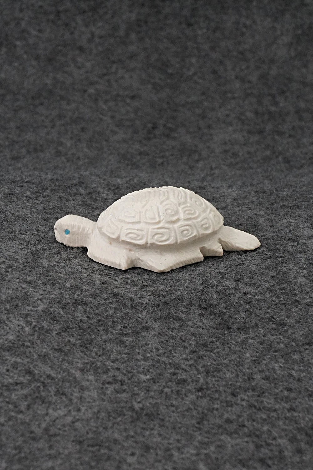 Turtle Zuni Fetish Carving - Adrian Cachini