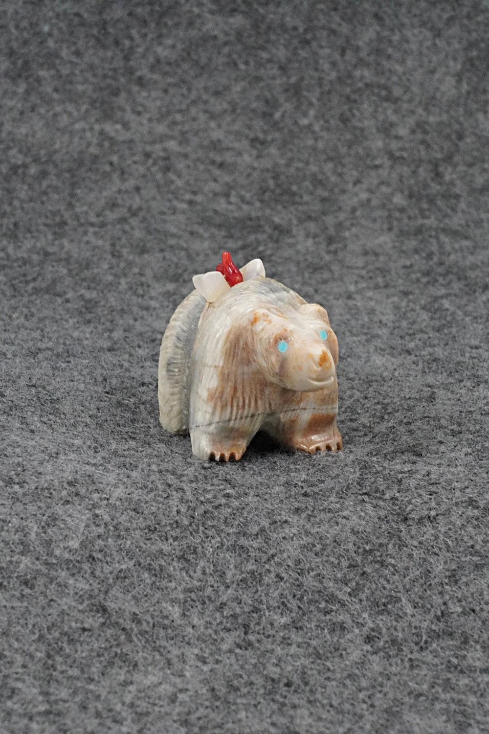 Bear Zuni Fetish Carving - Farlan & Paulette Quam