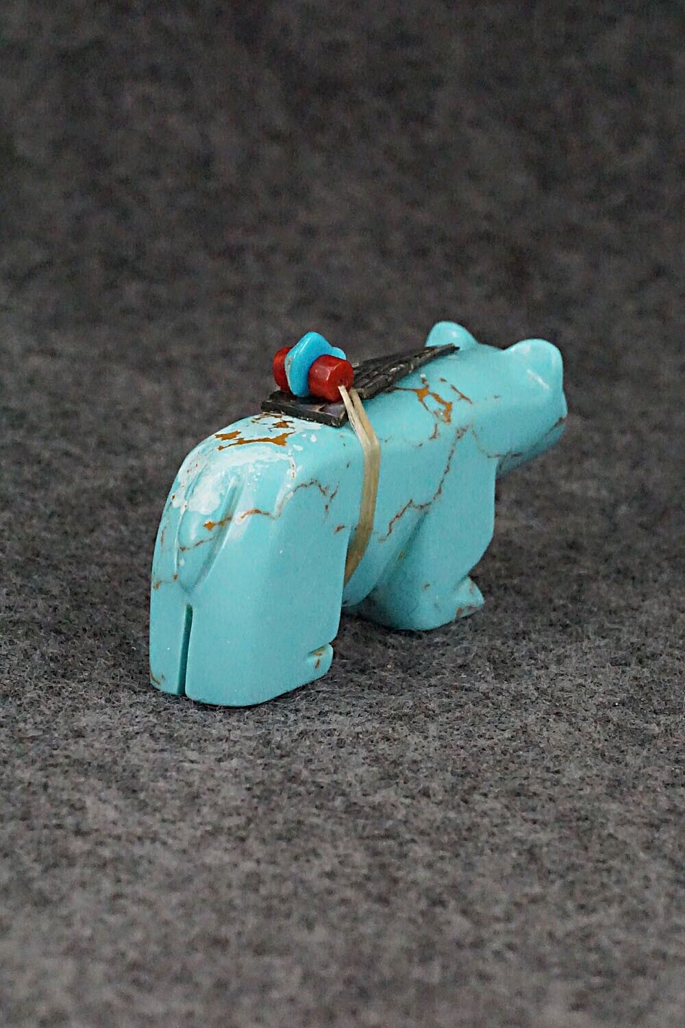 Bear Zuni Fetish Carving - Alex Tsethlikai