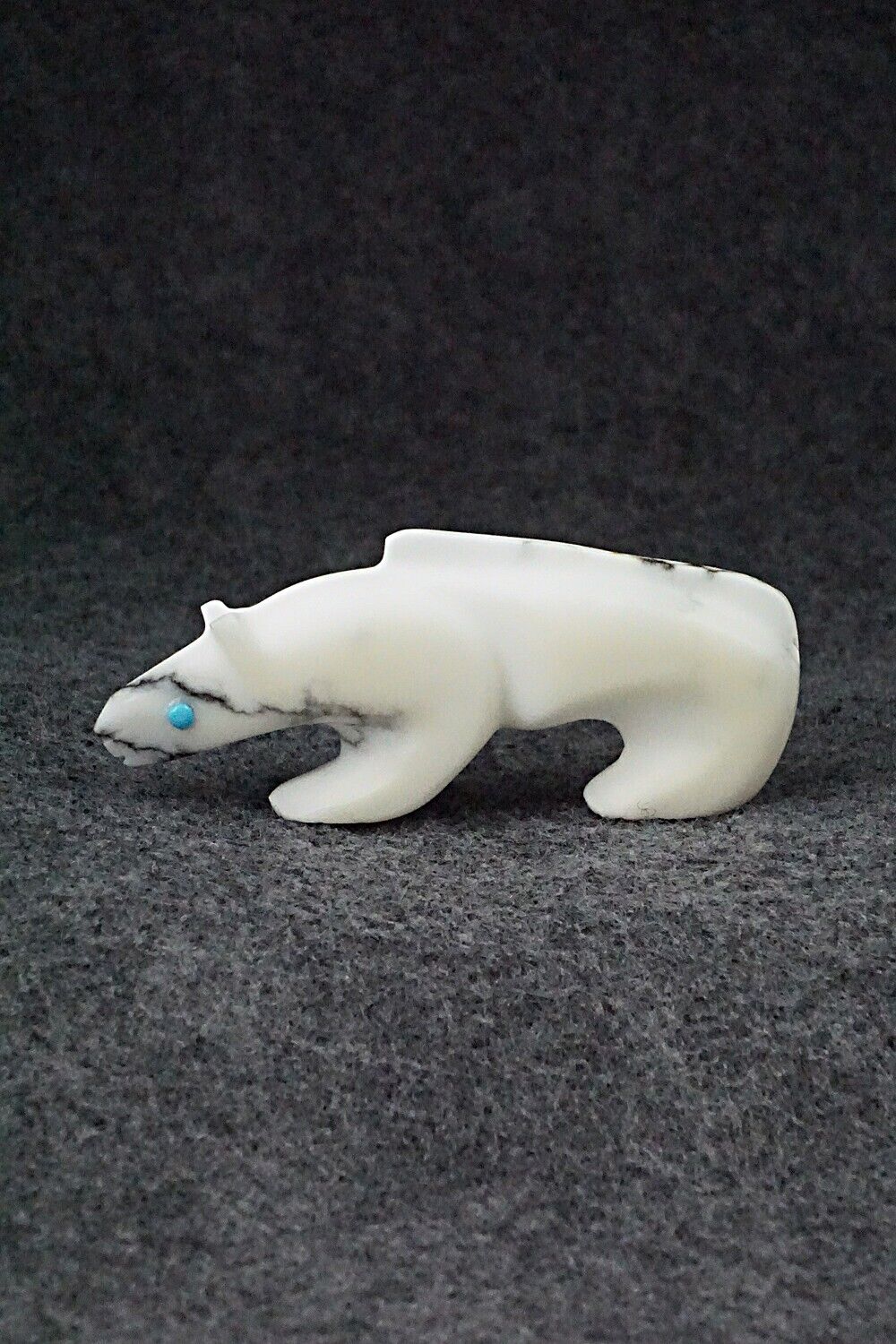 Mountain Lion Zuni Fetish Carving - Ronnie Lunasee