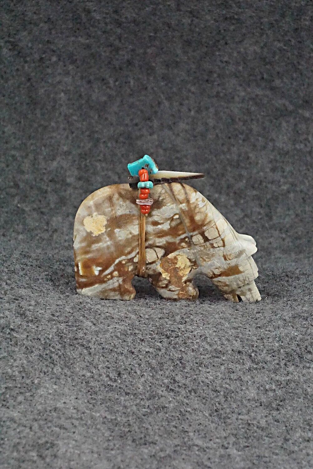 Bear Zuni Fetish Carving - Douglas Martza
