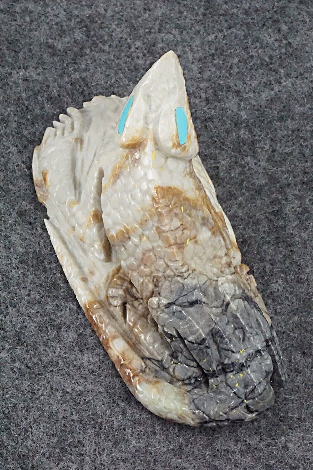 Lizard Zuni Fetish Carving - Ben Kaamasee