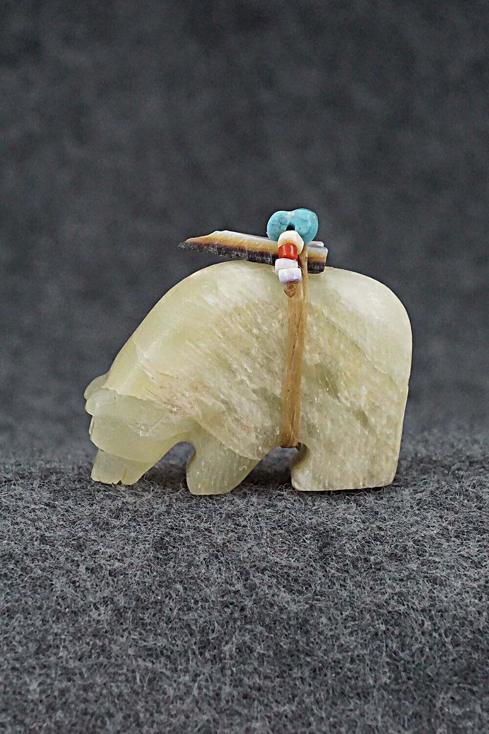 Bear Zuni Fetish Carving - Douglas Martza