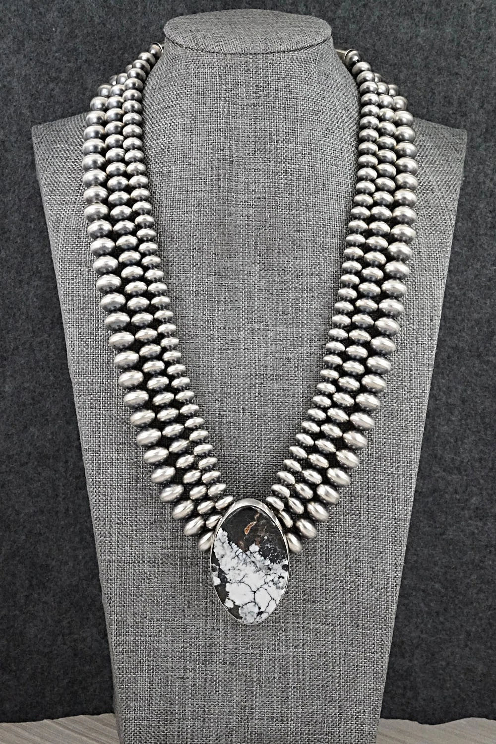 White Buffalo & Sterling Silver Navajo Pearl Necklace - Gruber & Halwood