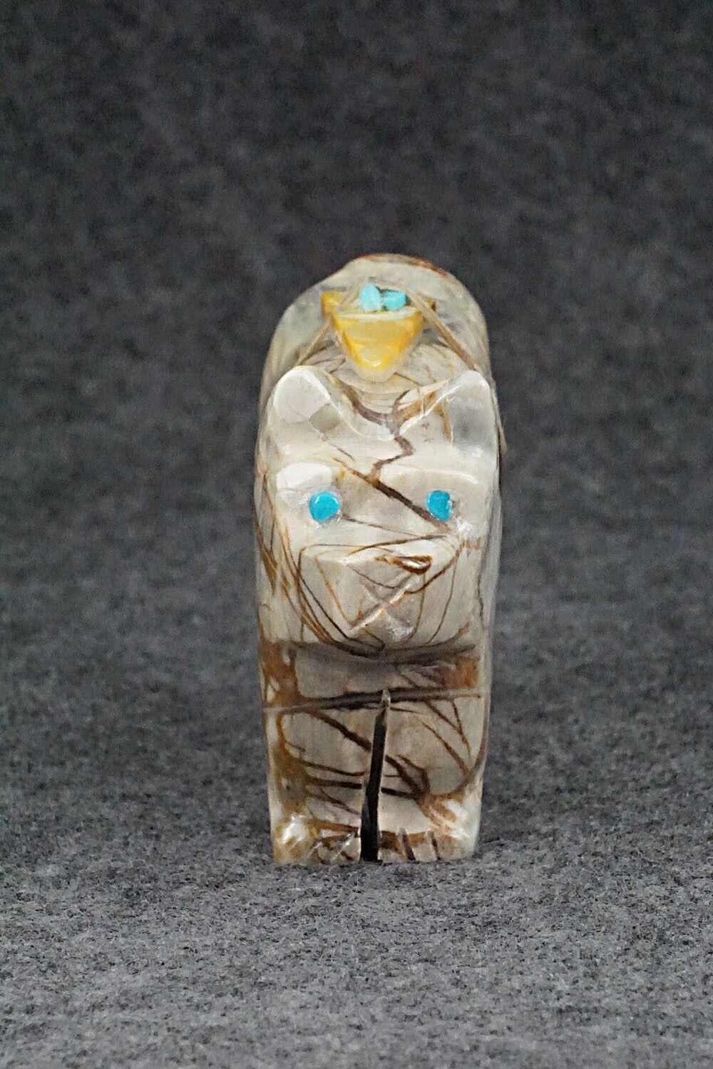 Bear Zuni Fetish Carving - Taylor Gia