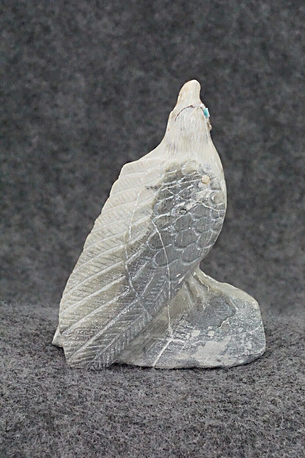 Quail Zuni Fetish Carving - Derrick Kaamasee