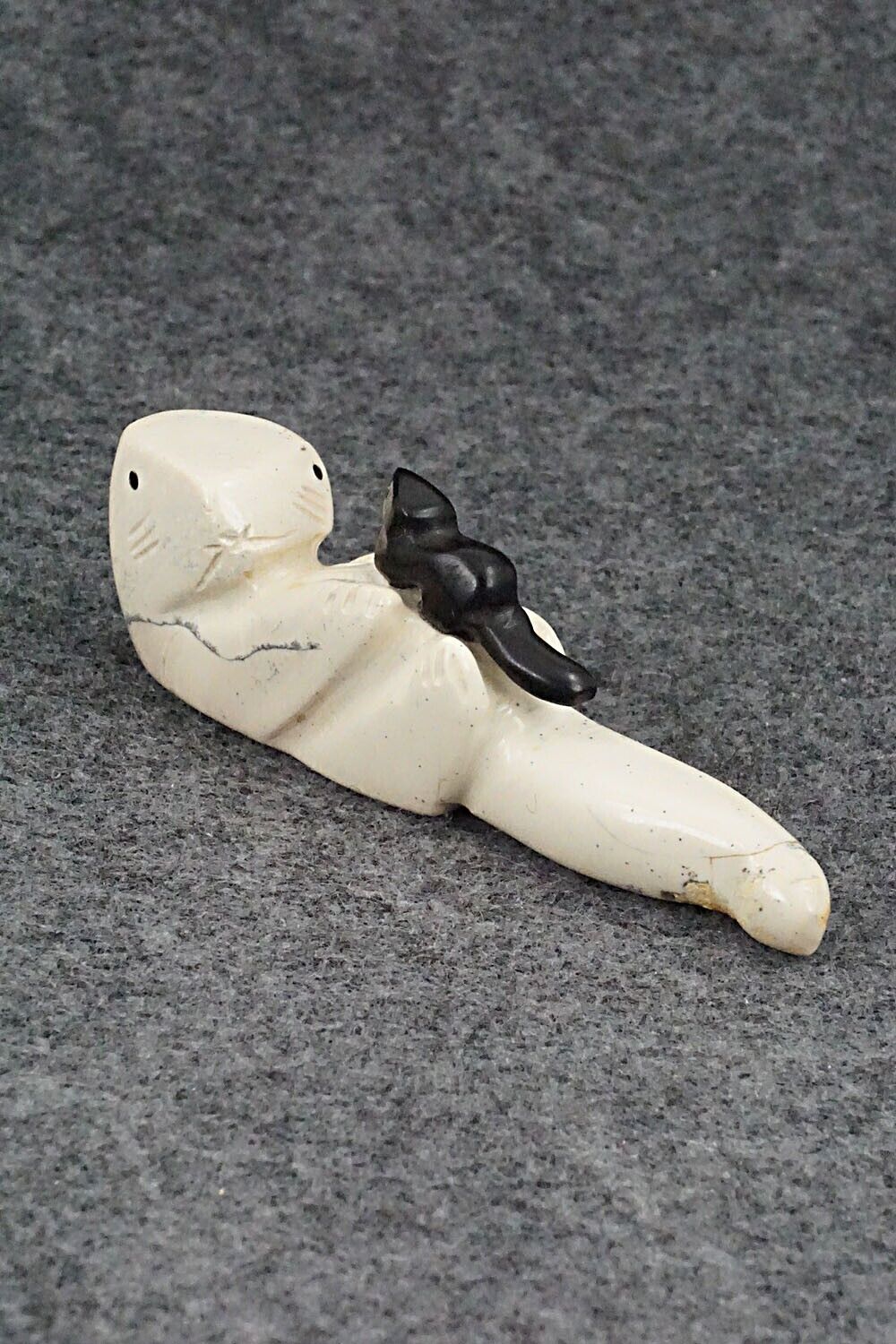 Otter with Pup Zuni Fetish Carving - Justin Red Elk