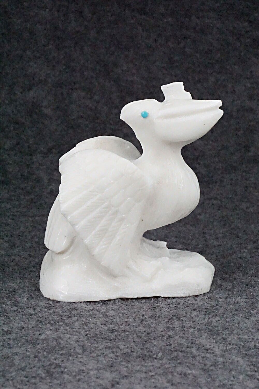 Pelican Zuni Fetish Carving - Derrick Kaamasee