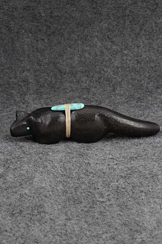 Mountain Lion Zuni Fetish Carving - Herb Halate