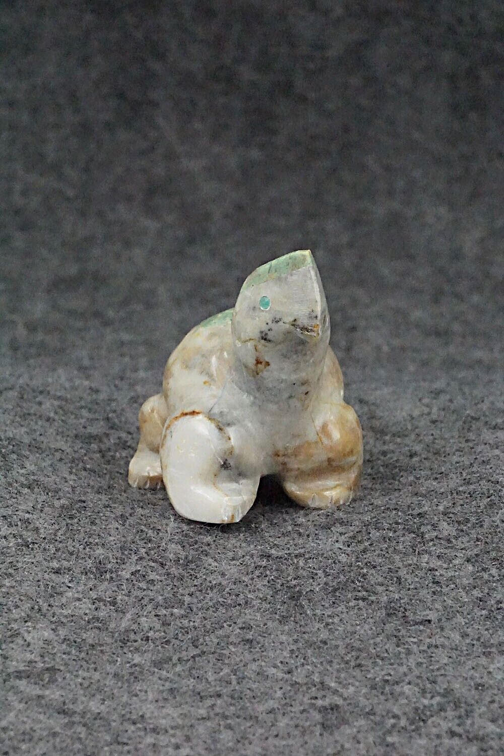 Turtle Zuni Fetish Carving - Enrike Leekya