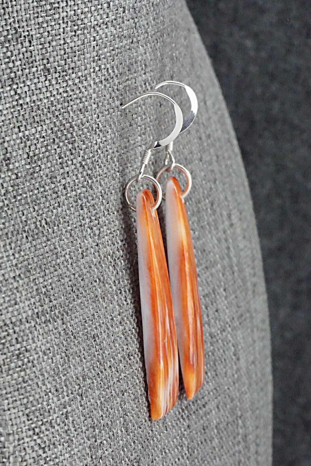 Spiny Oyster & Sterling Silver Earrings - Jesus Espino