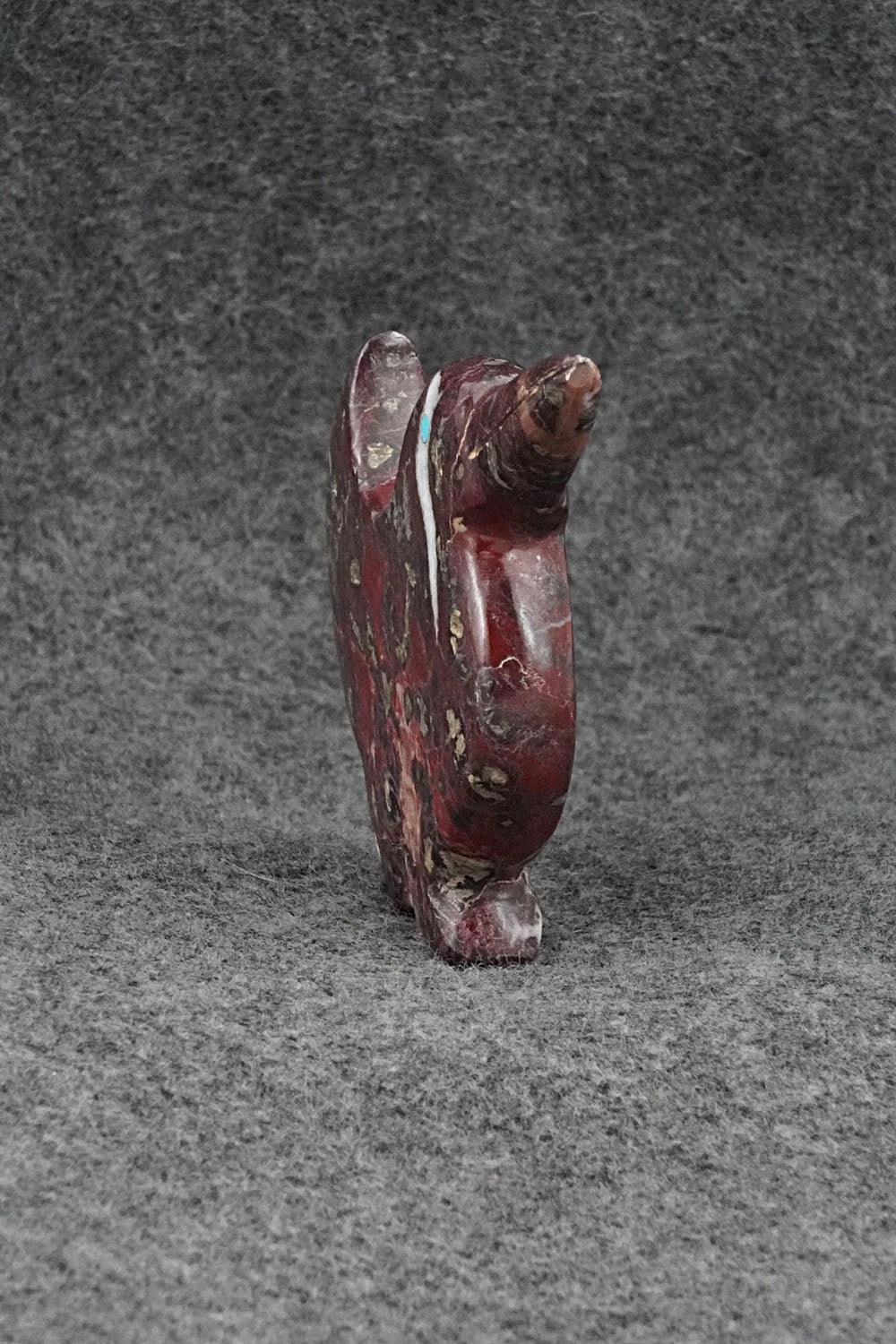 Humming Bird Zuni Fetish Carving - Kenric Laiwakete