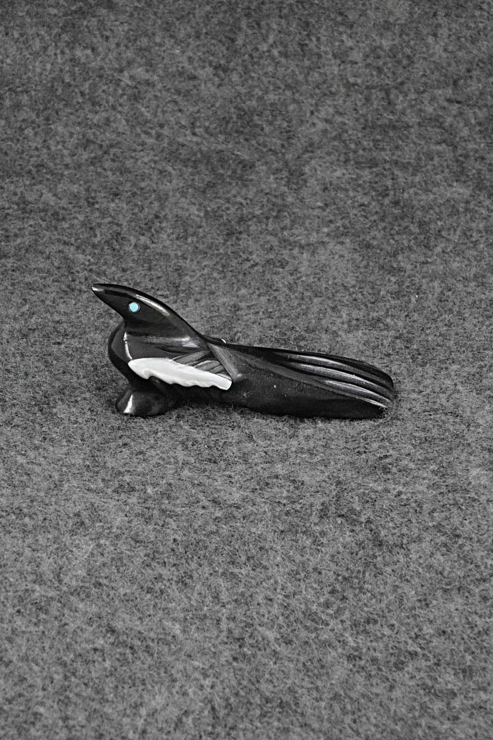 Bird Zuni Fetish Carving - Calvert Bowannie
