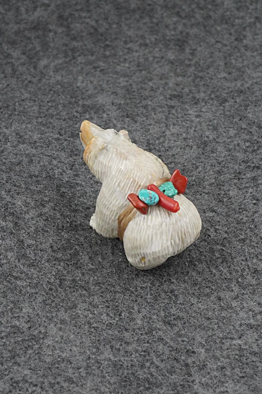 Bear Zuni Fetish Carving - Paulette & Farlan Quam