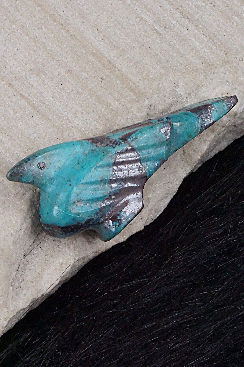 Bird Zuni Fetish Carving - Calvert Bowannie