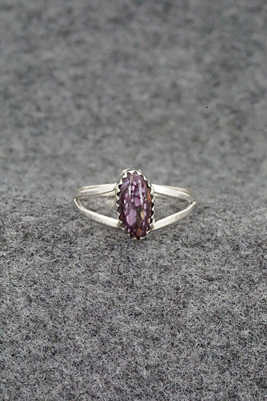 Spiny Oyster & Sterling Silver Ring - Robert Martinez - Size 8.25
