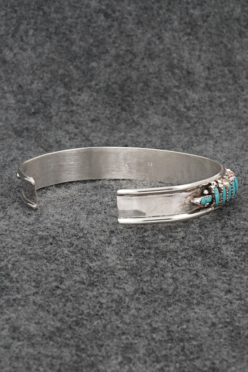 Turquoise & Sterling Silver Bracelet - Aurelia Hughte