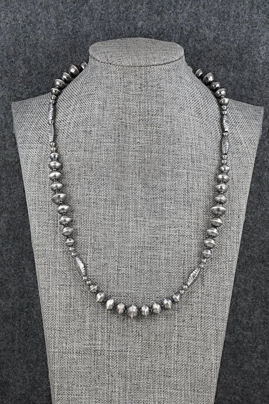 Sterling Silver Navajo Pearl Necklace 20" - Vintage