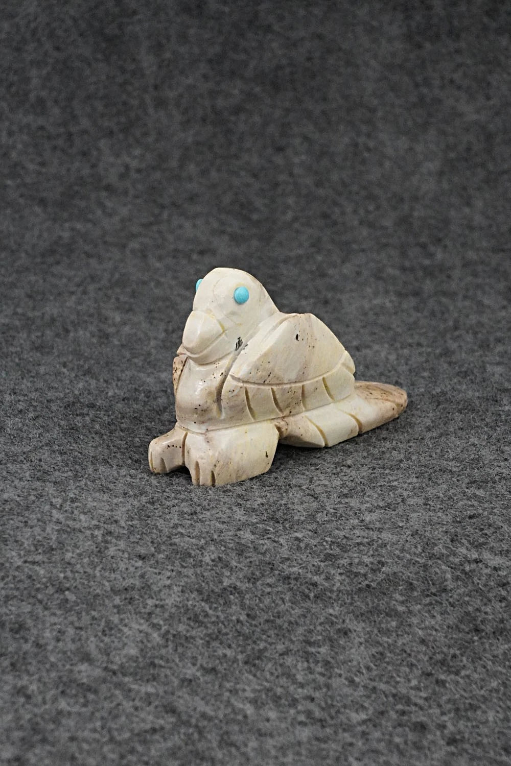 Eagle Zuni Fetish Carving - Cody Chavez