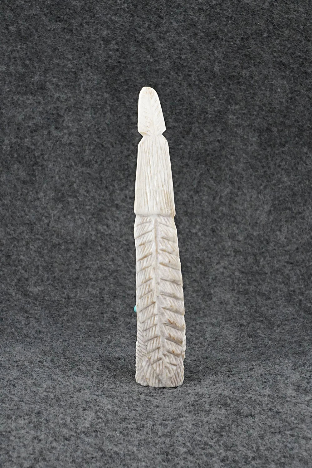Corn Maiden Zuni Fetish Carving - Garrick Weeka