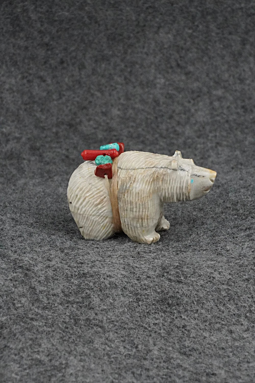Bear Zuni Fetish Carving - Paulette & Farlan Quam