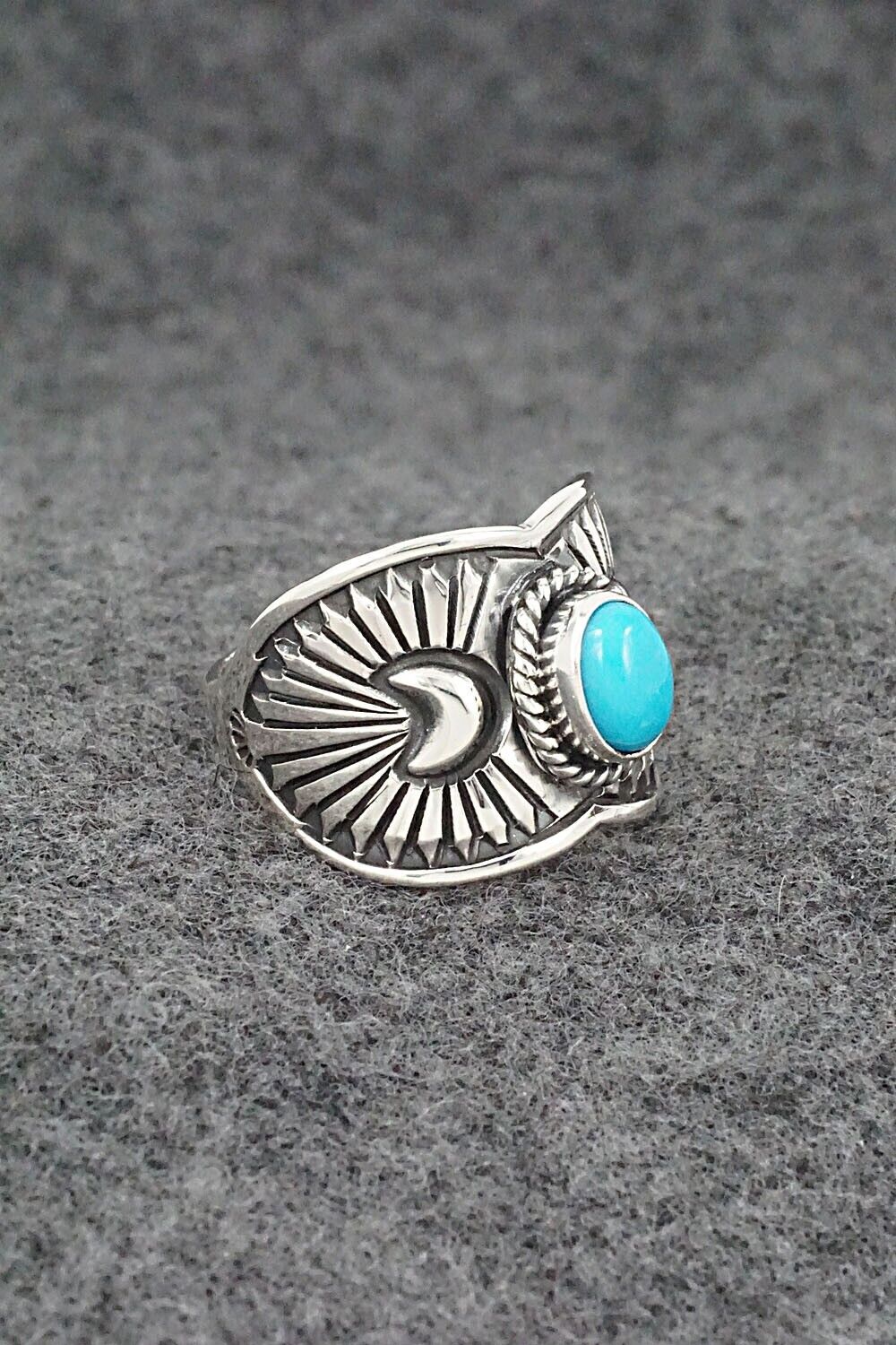 Turquoise & Sterling Silver Ring - Derrick Gordon - Size 7.5