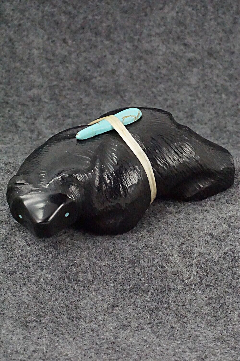 Bear Zuni Fetish Carving - Herbert Halate