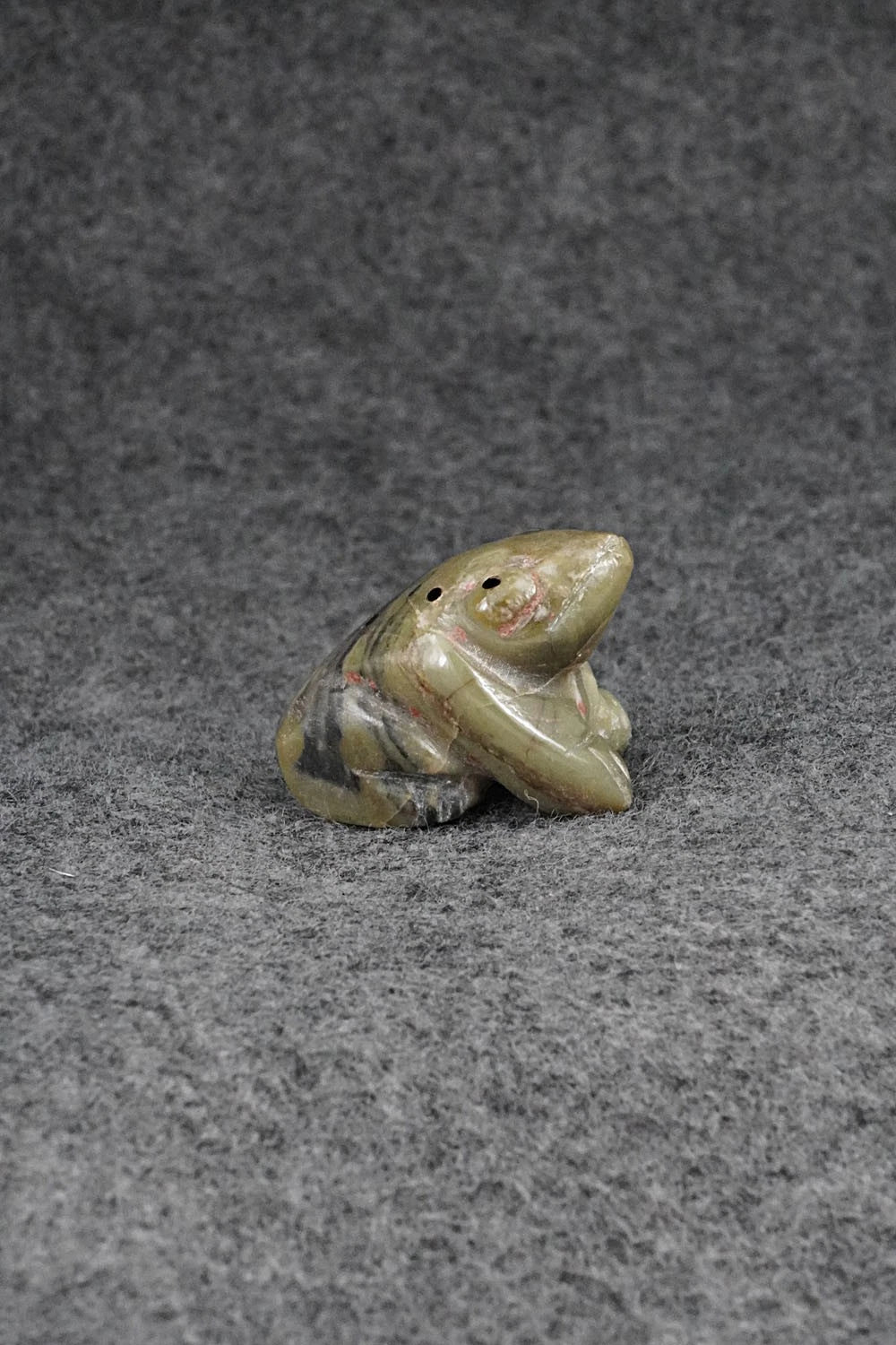 Frog Zuni Fetish Carving - Justin Red Elk