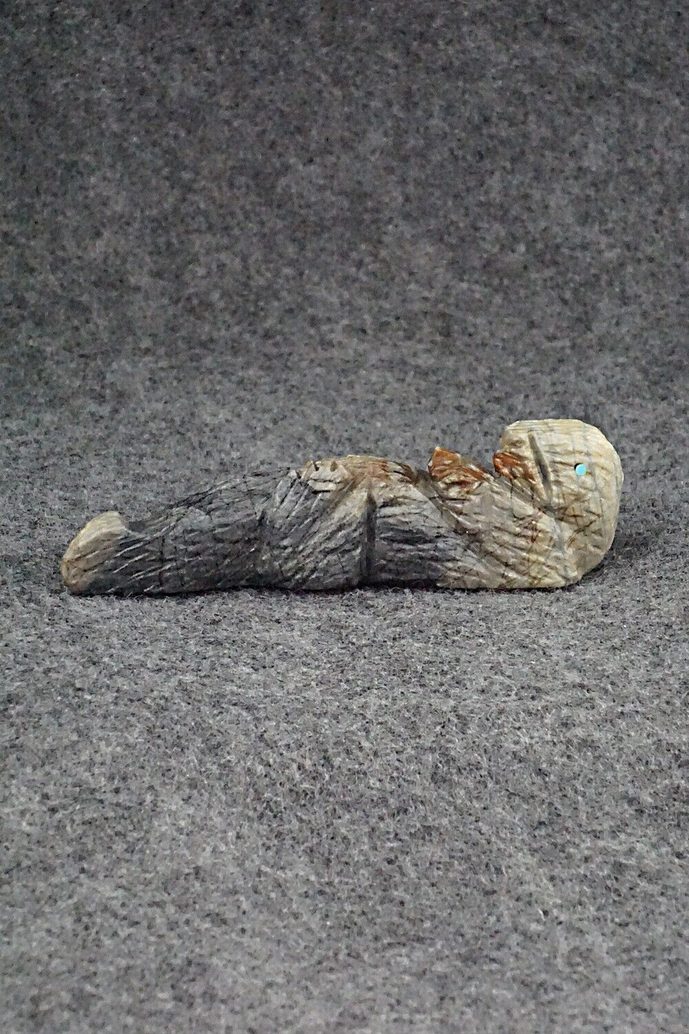 Otter Zuni Fetish Carving - Tony Mackel