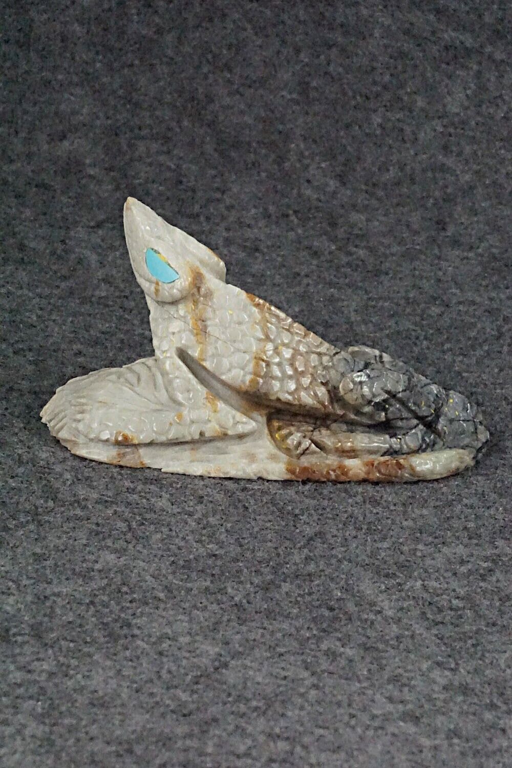 Lizard Zuni Fetish Carving - Ben Kaamasee