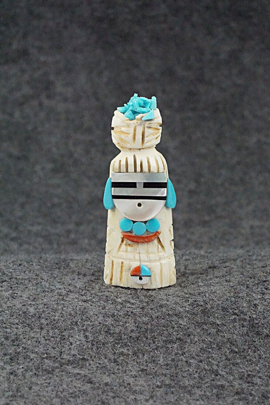 Corn Maiden Zuni Fetish Carving - Amory Cellicion