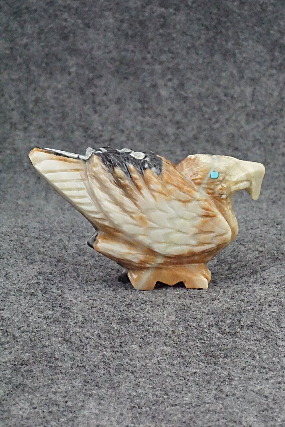 Eagle Zuni Fetish Carving - Tony Mackel