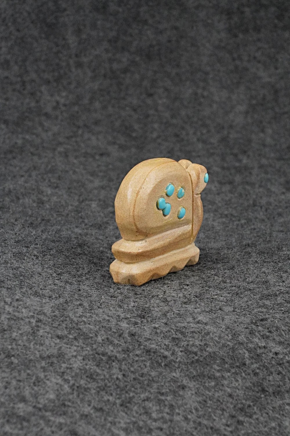 Snail Zuni Fetish Carving - Cody Chavez