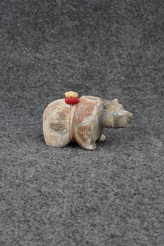 Bear Zuni Fetish Carving - Farlan & Paulette Quam