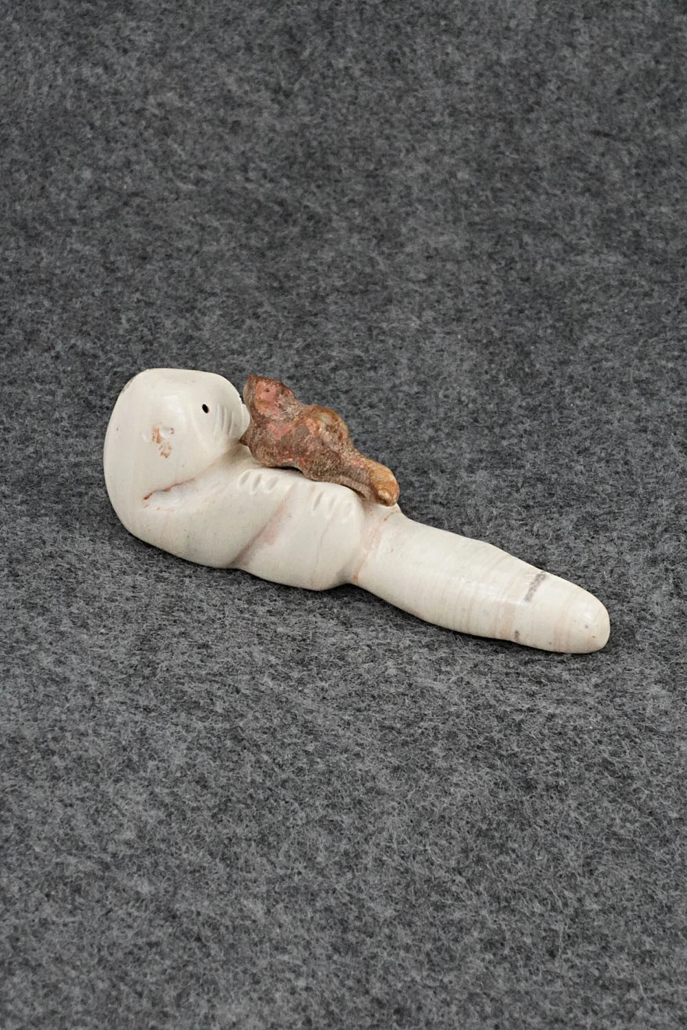 Otter Zuni Fetish Carving - Justin Red Elk