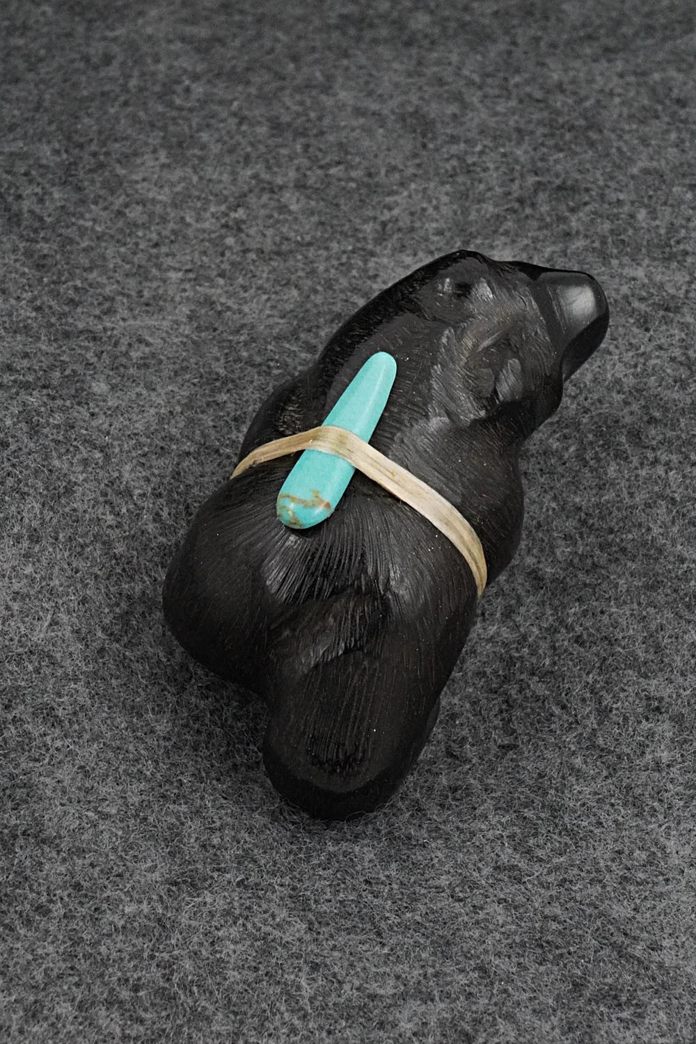 Bear Zuni Fetish Carving - Herb Halate