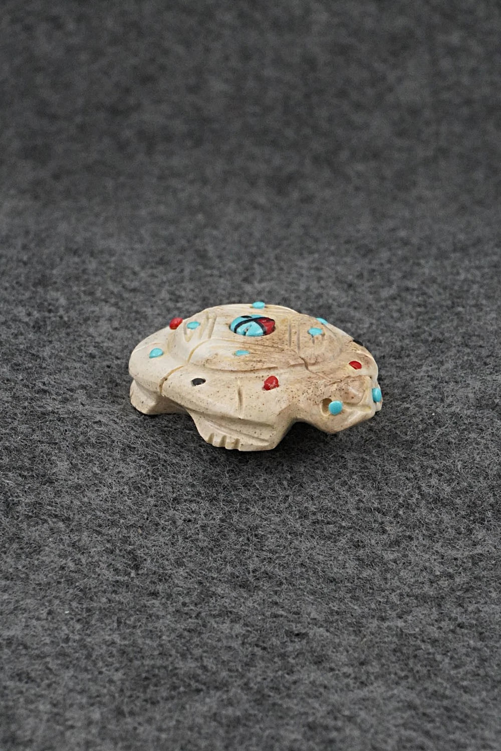 Turtle Zuni Fetish Carving - Danette Laate