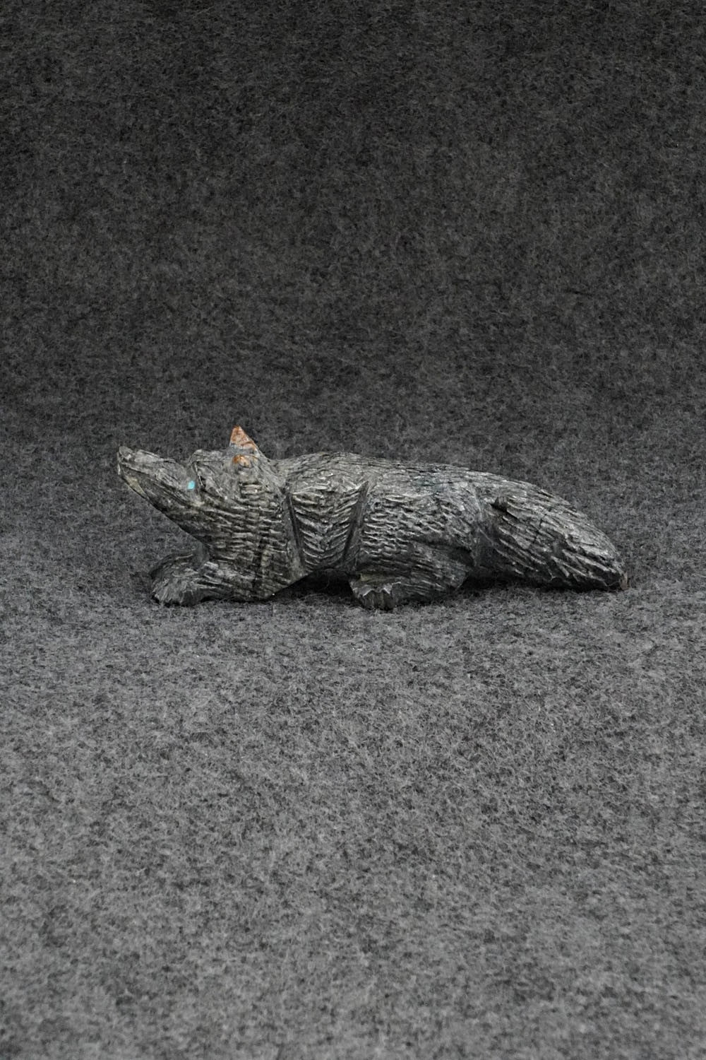 Wolf Zuni Fetish Carving - Tony Mackel