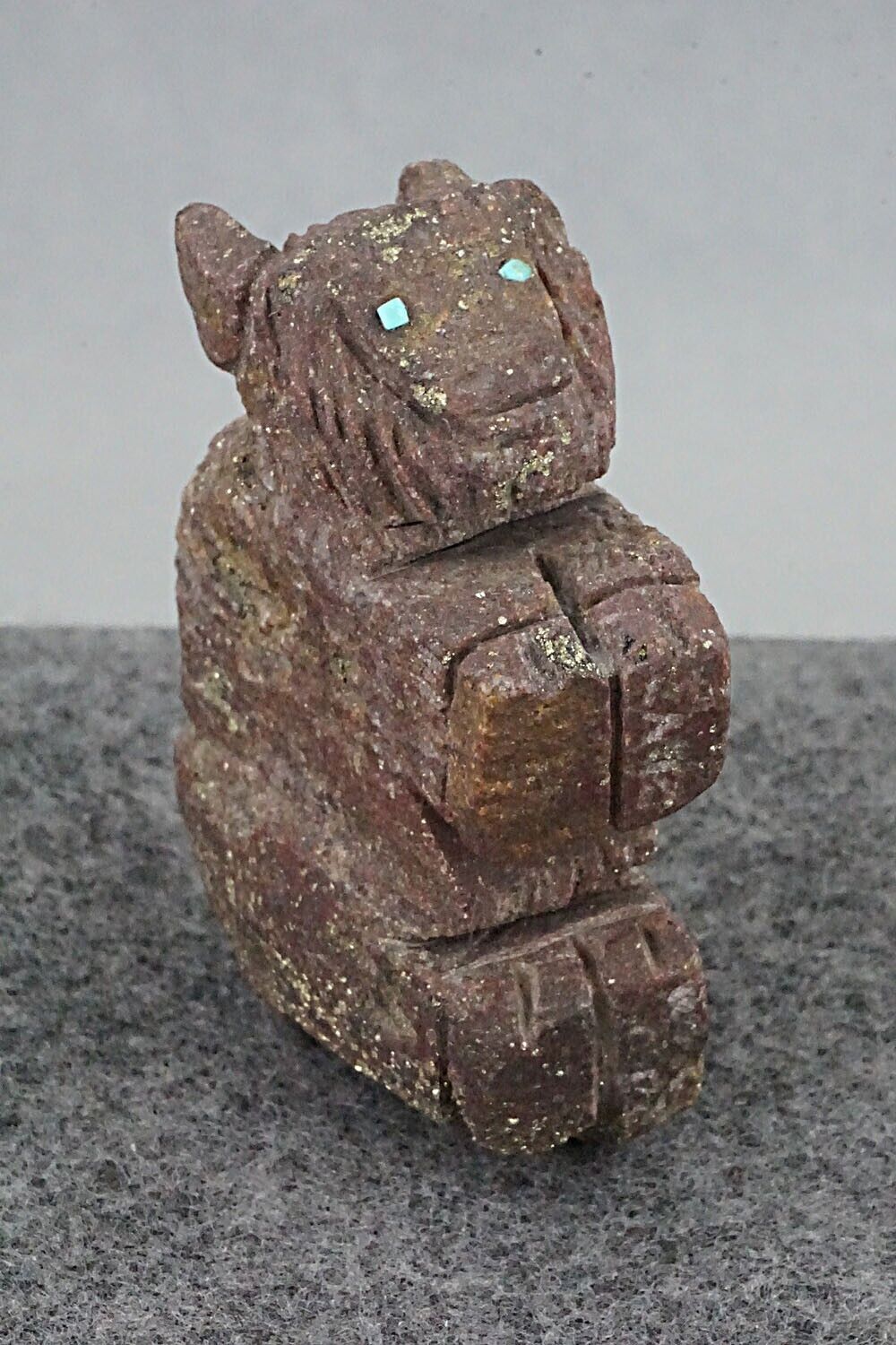 Buffalo Zuni Fetish Carving - Jon Quam