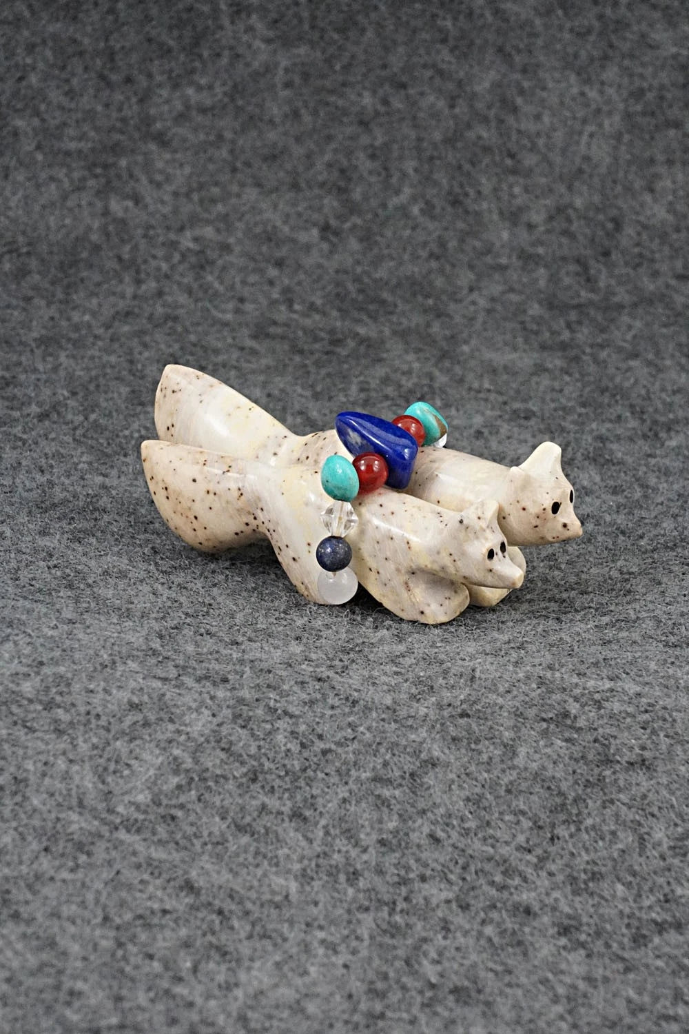 Wolf Zuni Fetish Carving - Cheryl Beyuka