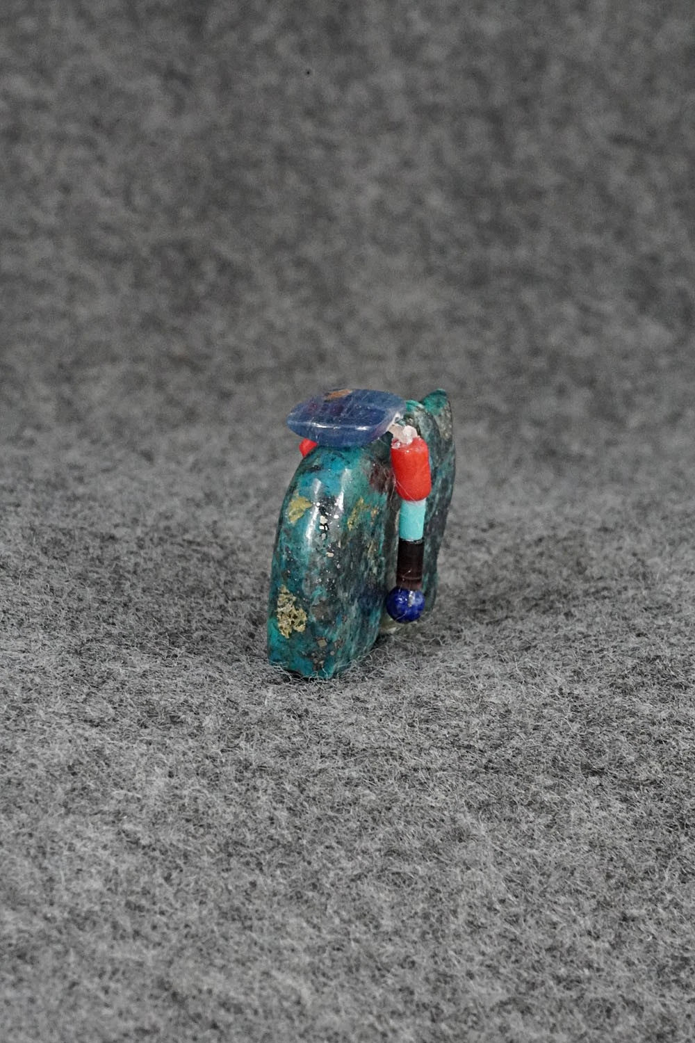 Bear Zuni Fetish Carving - James Panteah