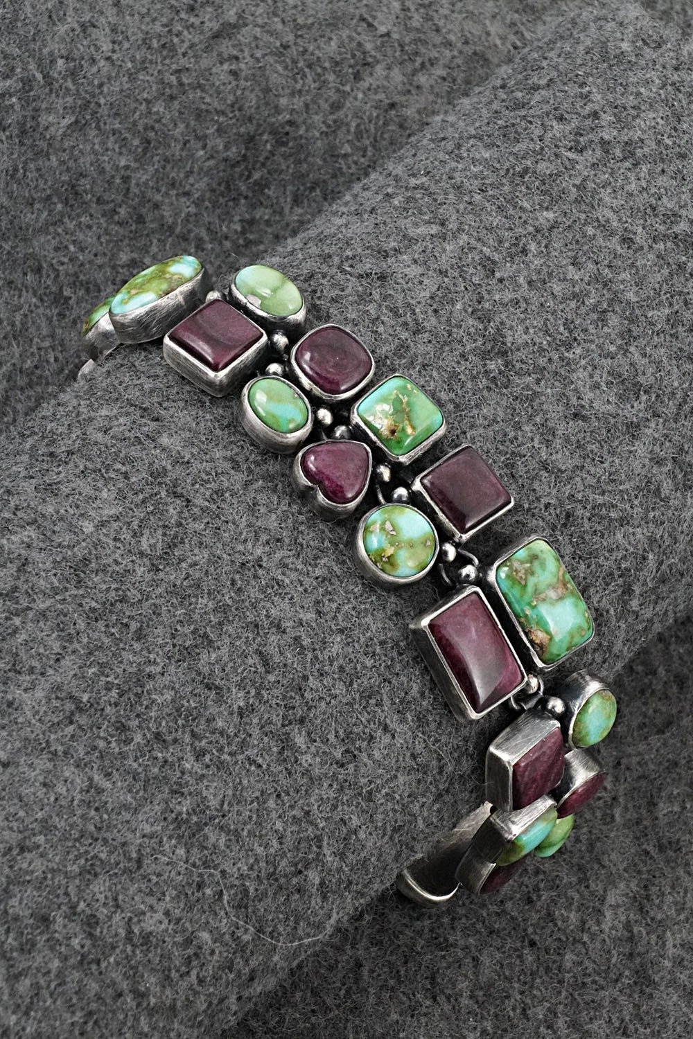 Turquoise, Spiny Oyster & Sterling Silver Link Bracelet - Loretta Delgarito