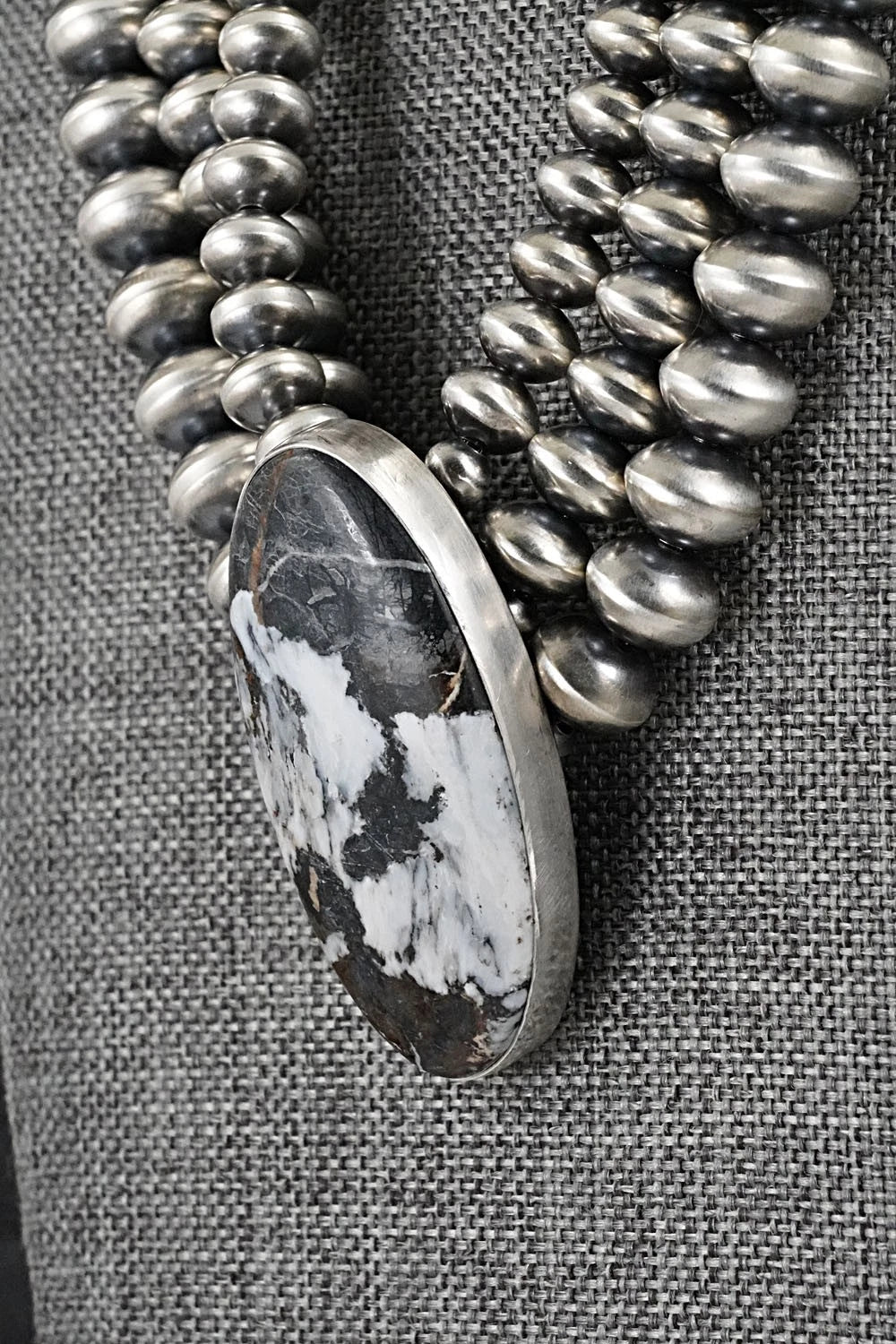 White Buffalo & Sterling Silver Navajo Pearl Necklace - Gruber & Halwood