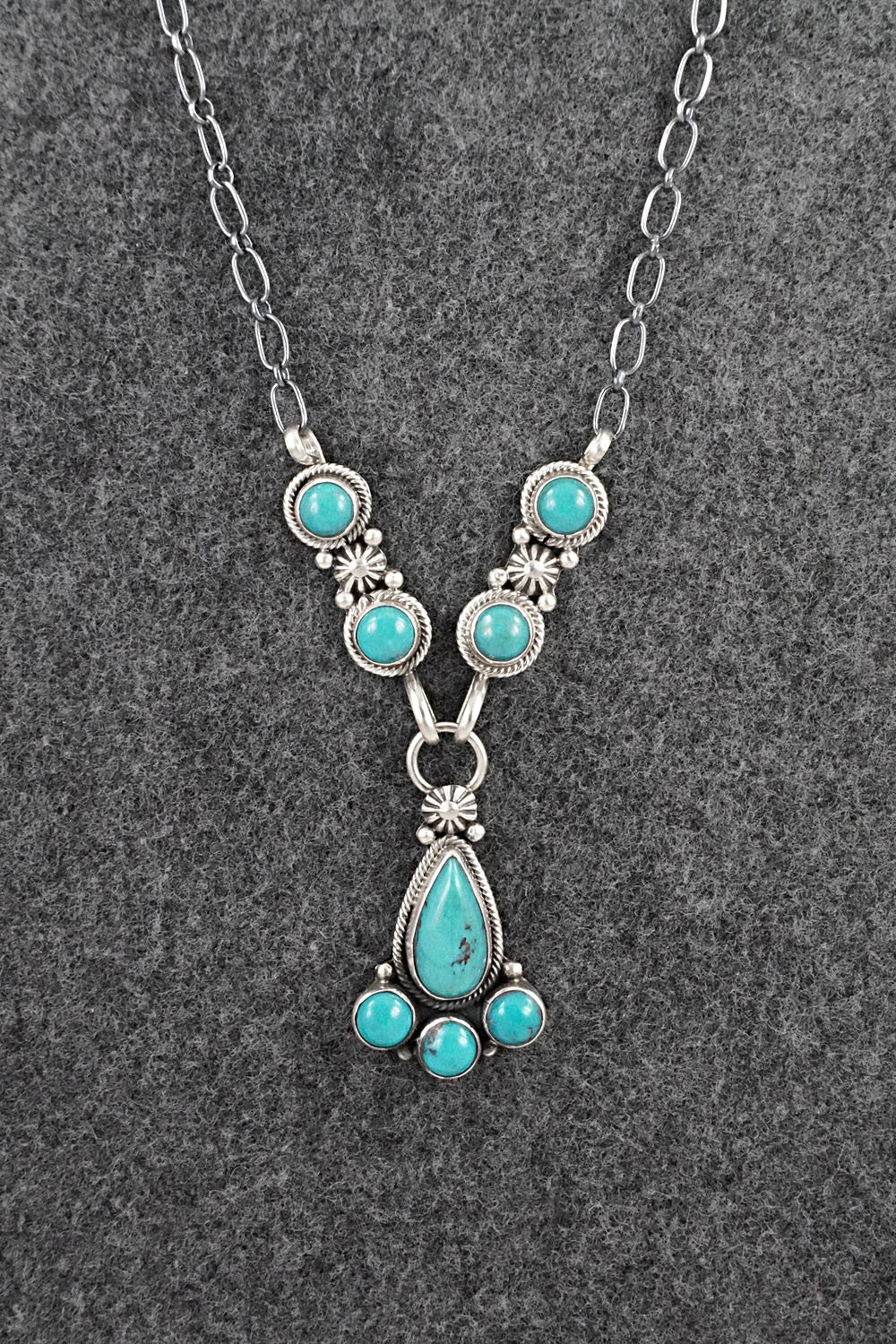 Turquoise & Sterling Silver Necklace - Verley Betone
