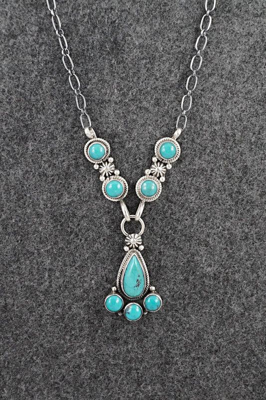 Turquoise & Sterling Silver Necklace - Verley Betone