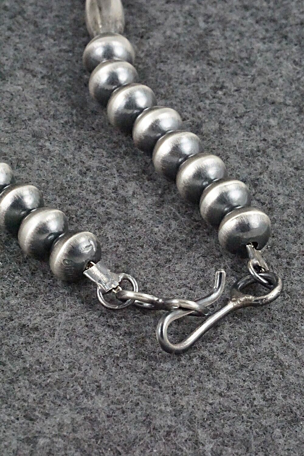Sterling Silver Navajo Pearl Necklace 18" - Tonisha Haley