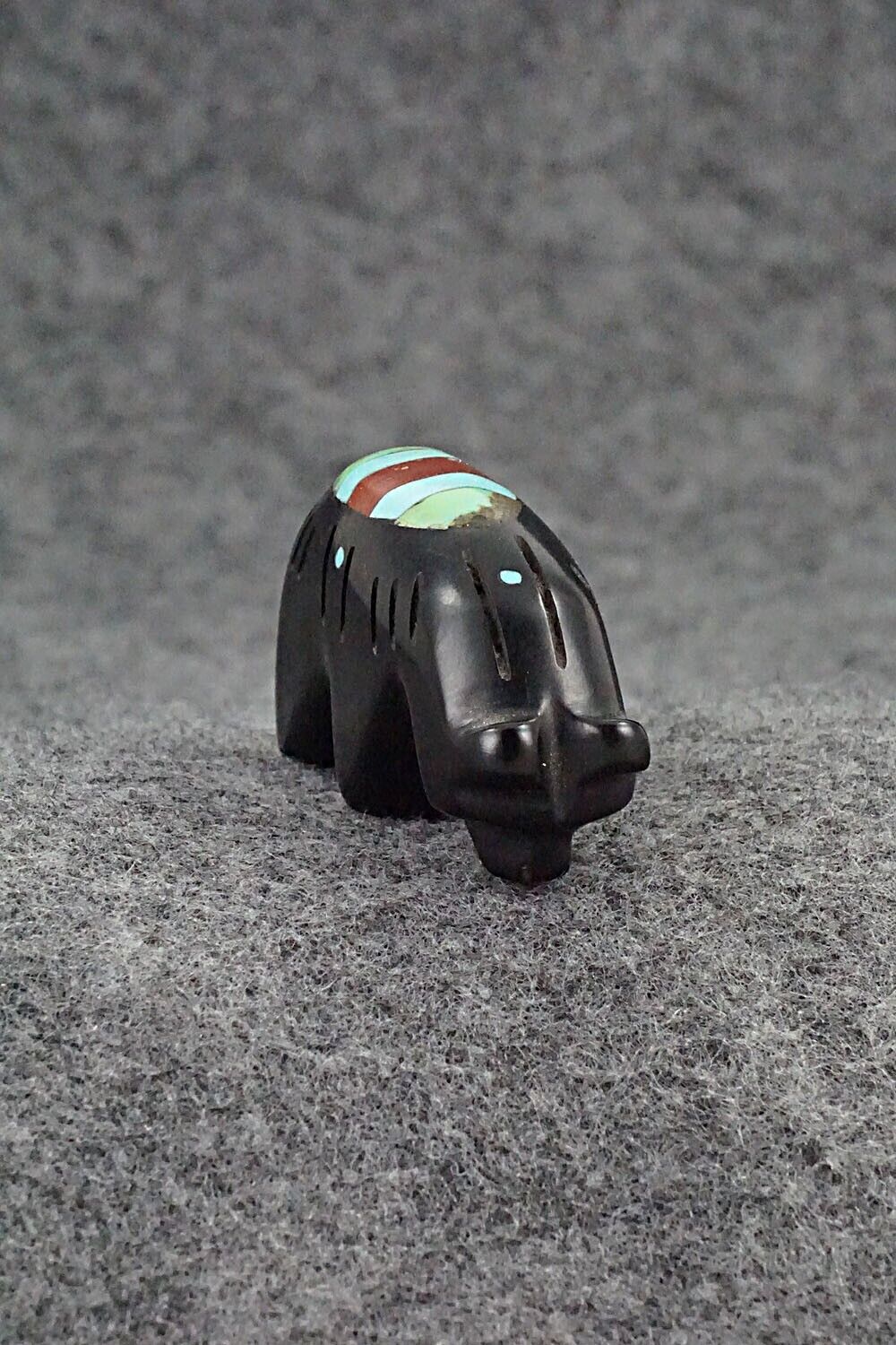 Bear Zuni Fetish Carving - Brandon Phillips