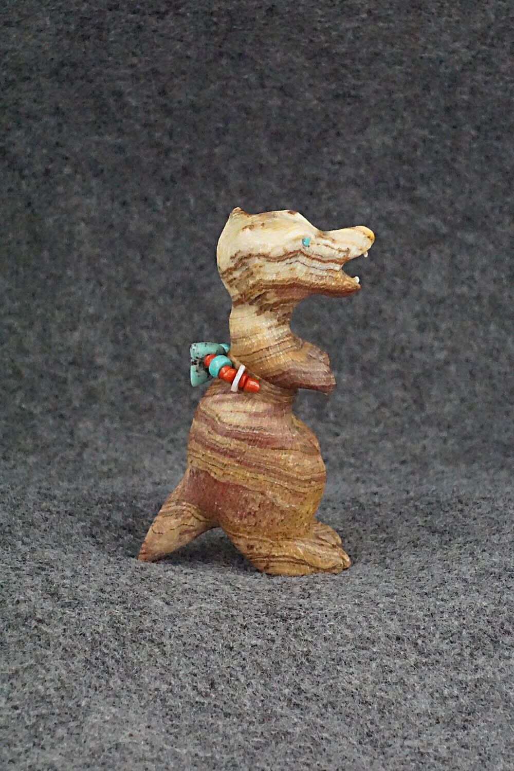 Wolf Zuni Fetish Carving - Douglas Martza