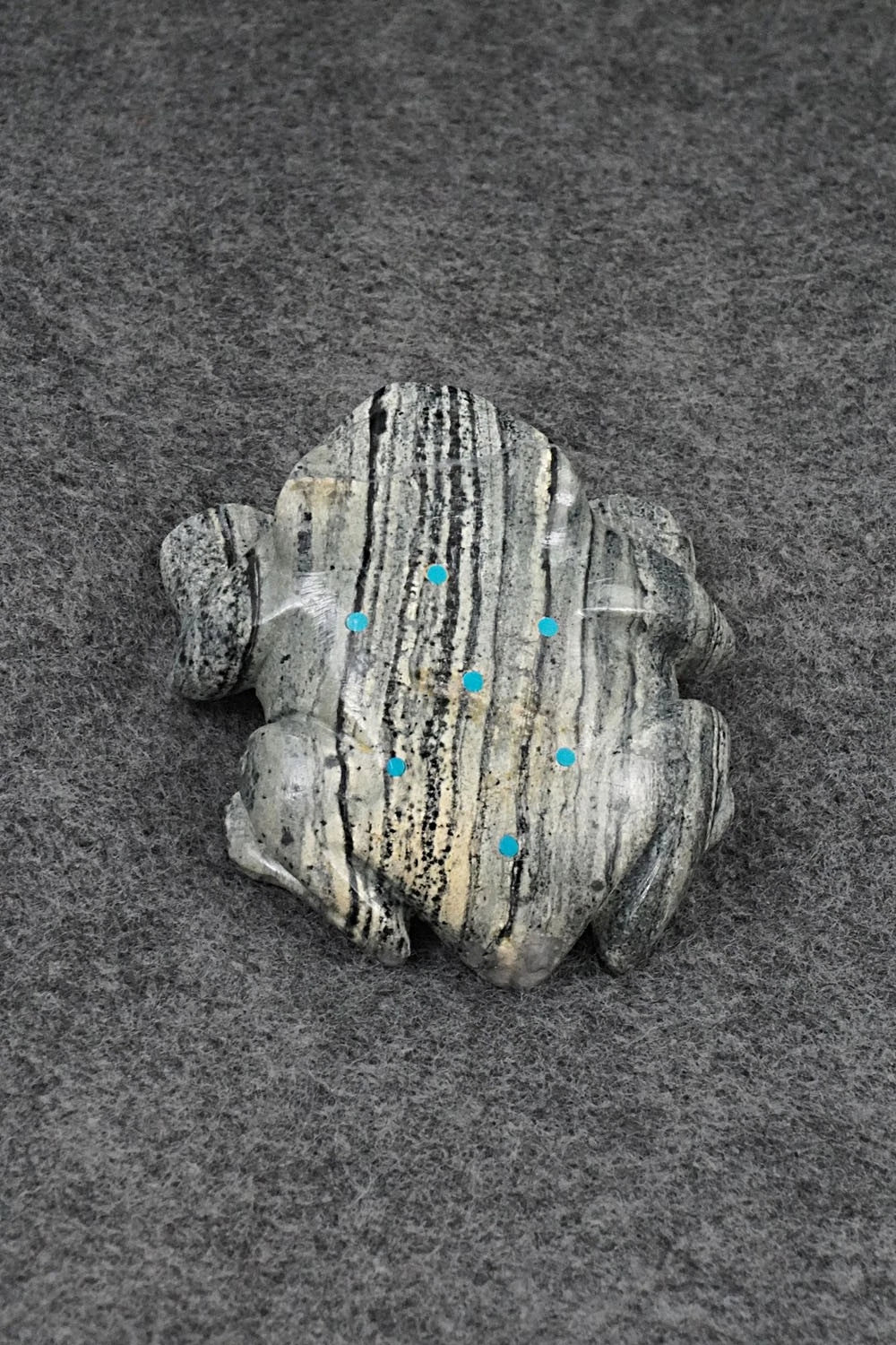 Frog Zuni Fetish Carving - Nelson Yatsattie